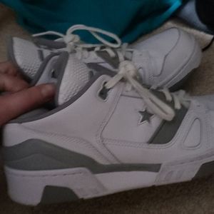 White converse